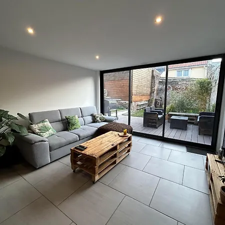 Дом отдыха Maison Avec Jardin A 10min Du Centre Амьен